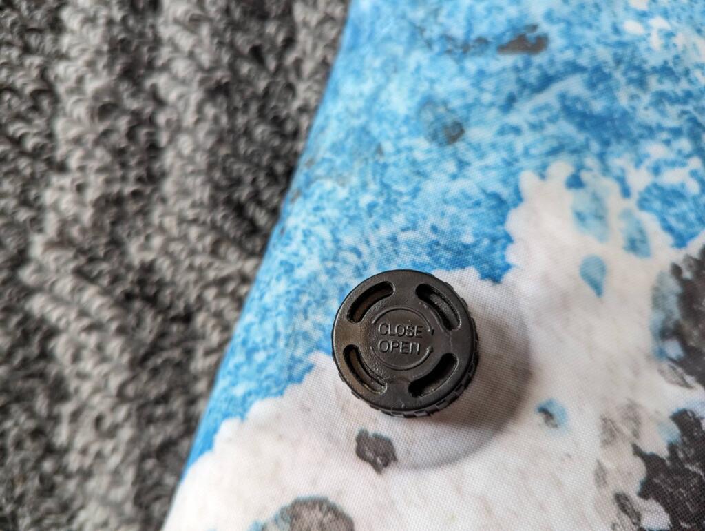 ICEMULE Jaunt 15 air valve